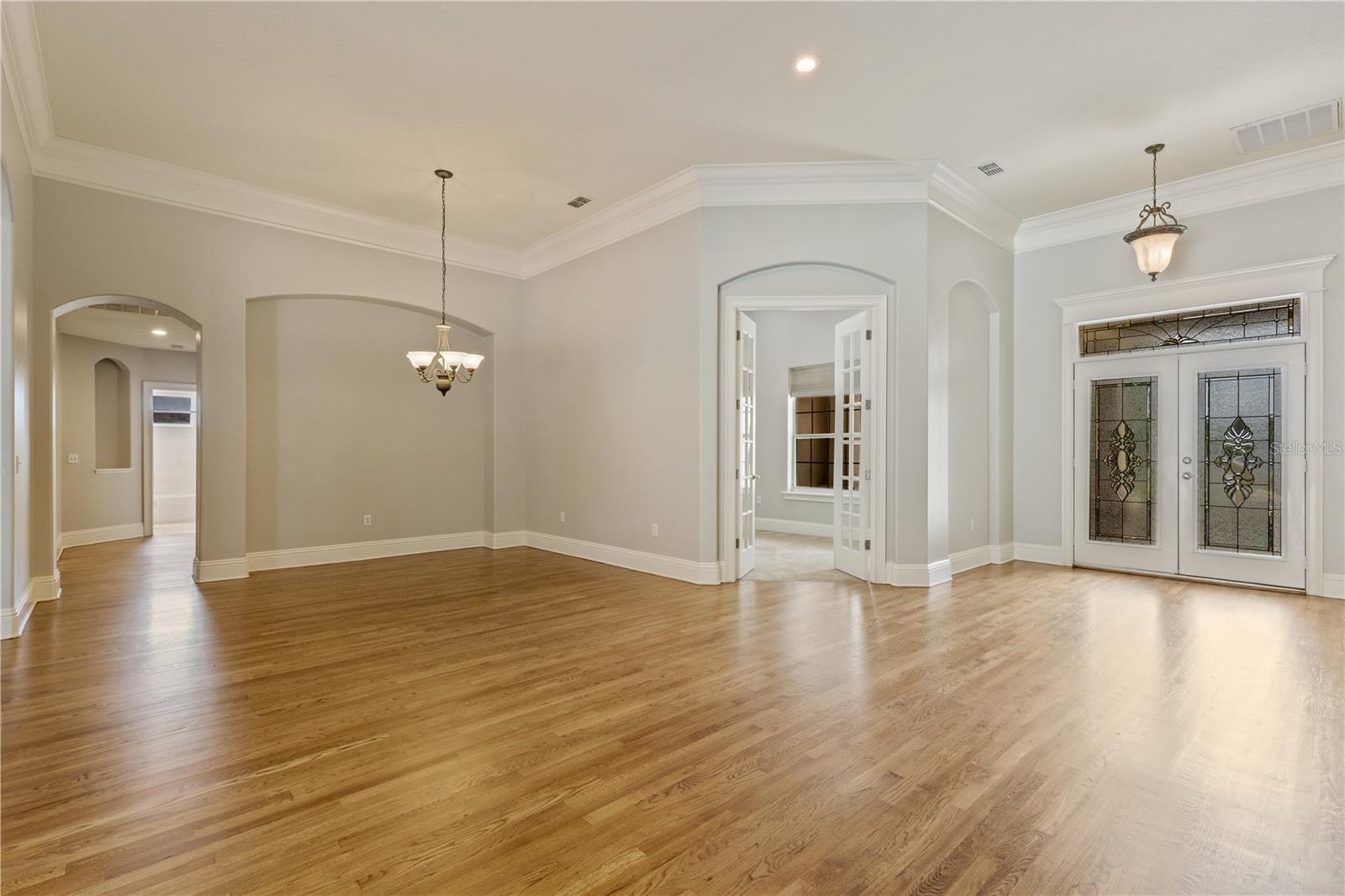 Image 9 of 81 For 6330 Ashley Drive