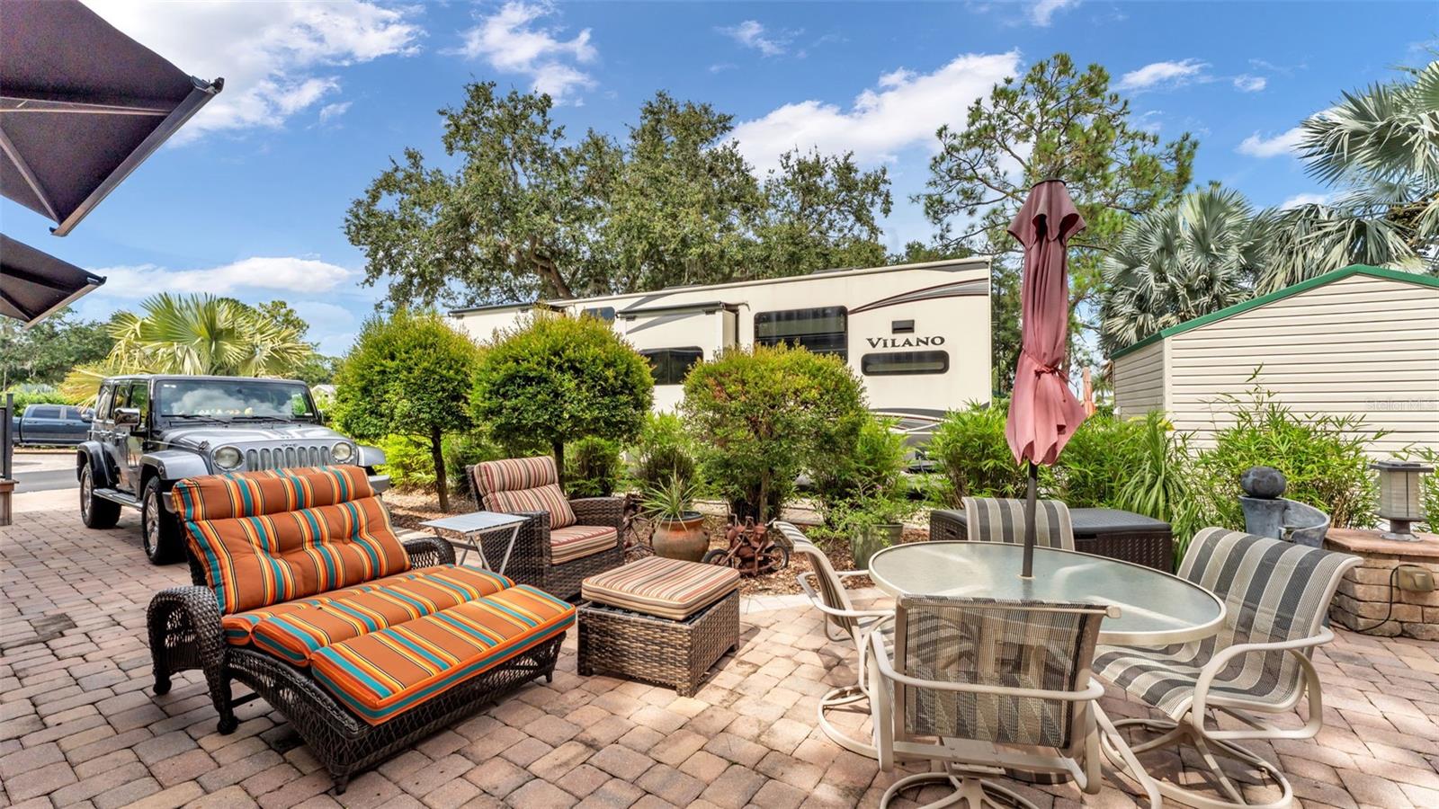 Image 10 of 27 For 16357 Cherry Tree Court