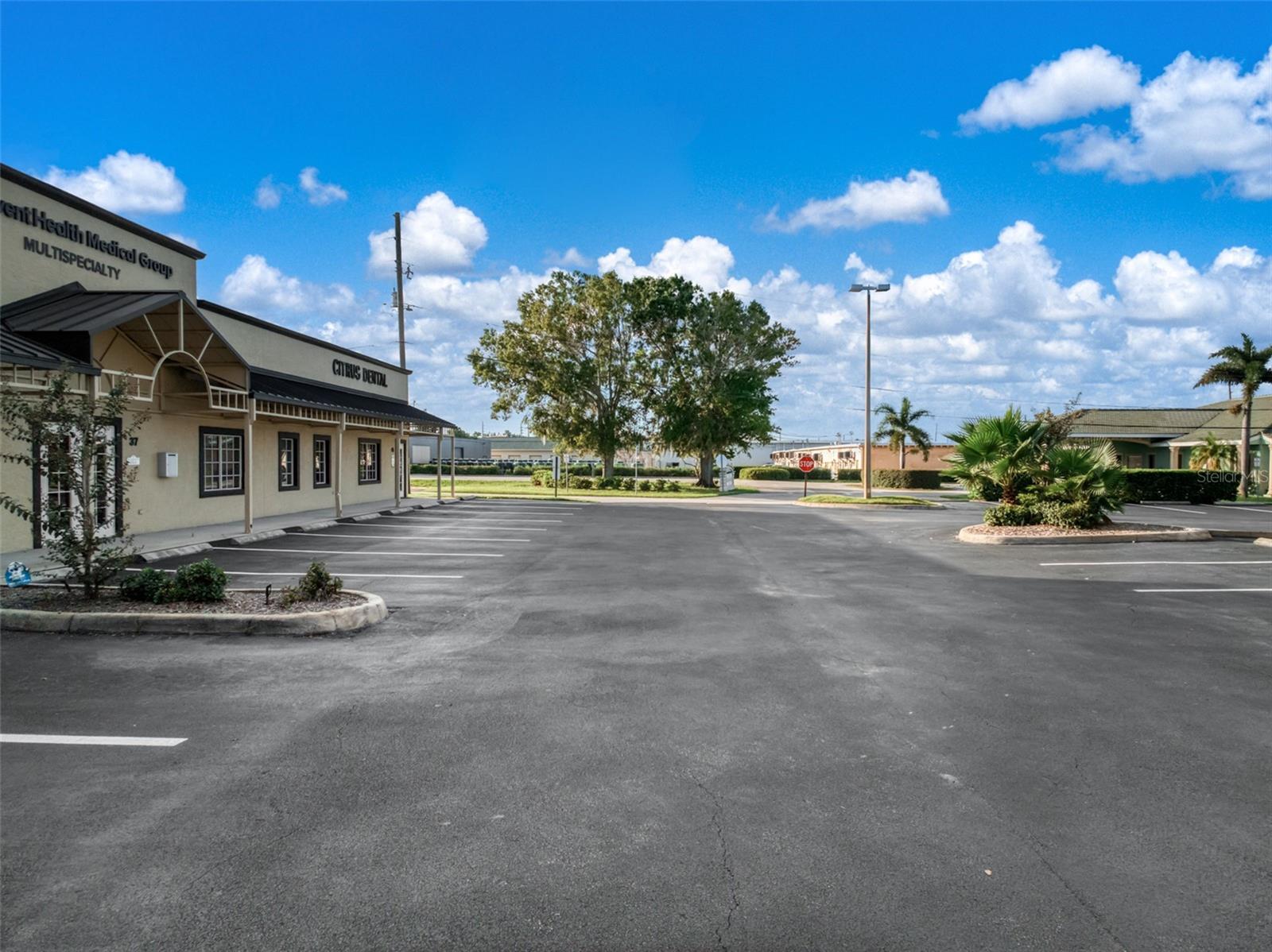 Image 23 of 50 For 33 Ryant Boulevard