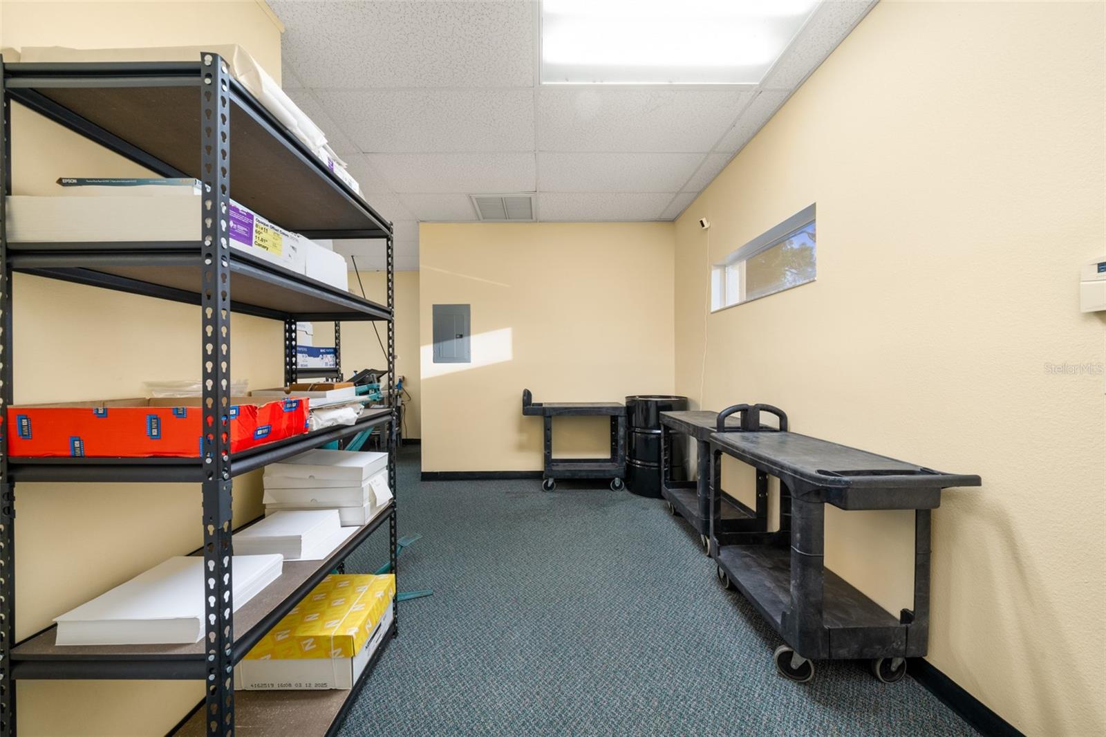 Image 26 of 50 For 33 Ryant Boulevard