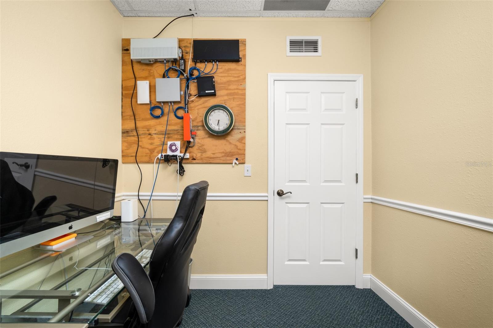 Image 37 of 50 For 33 Ryant Boulevard