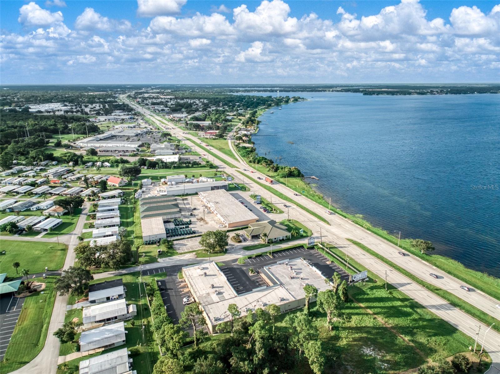 Image 5 of 50 For 33 Ryant Boulevard