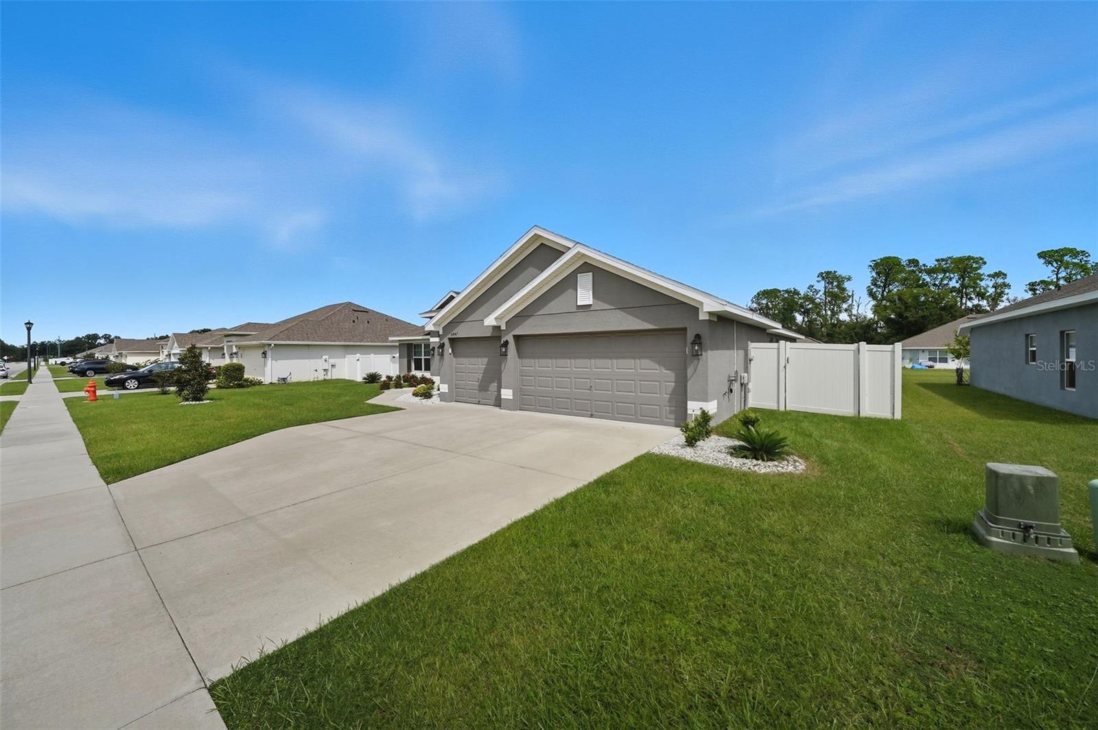Image 6 of 53 For 5467 Knights Landing Drive