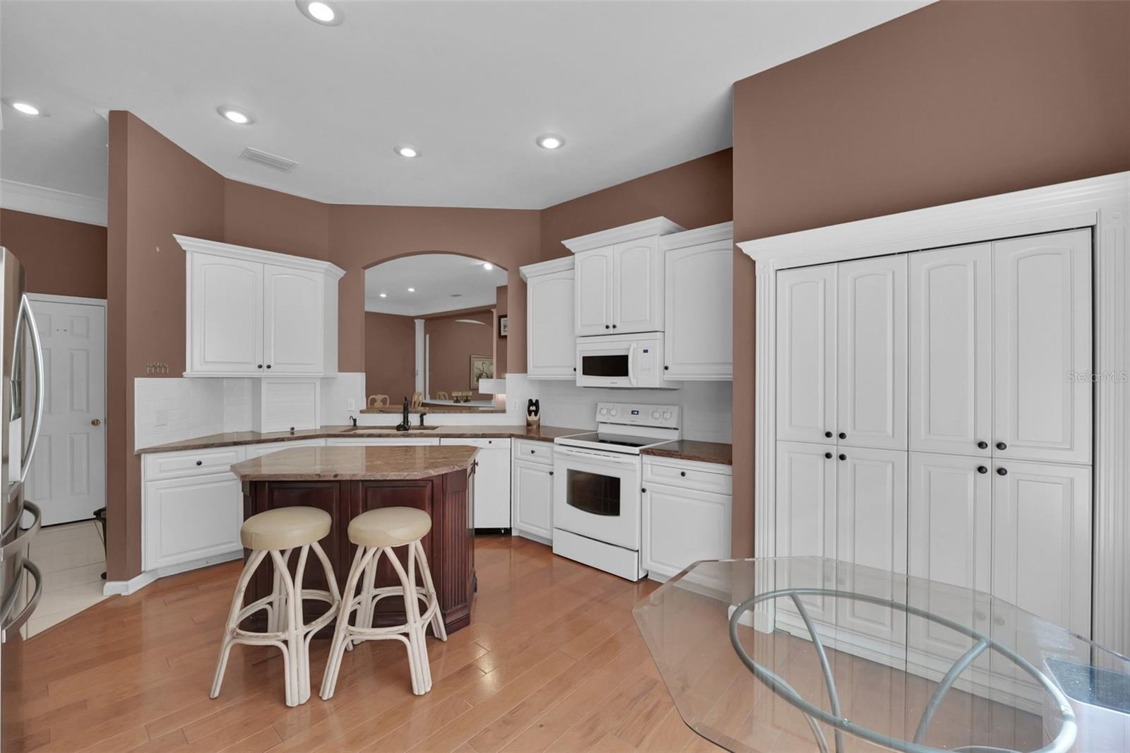 Image 10 of 35 For 3056 Shoal Creek Village Drive