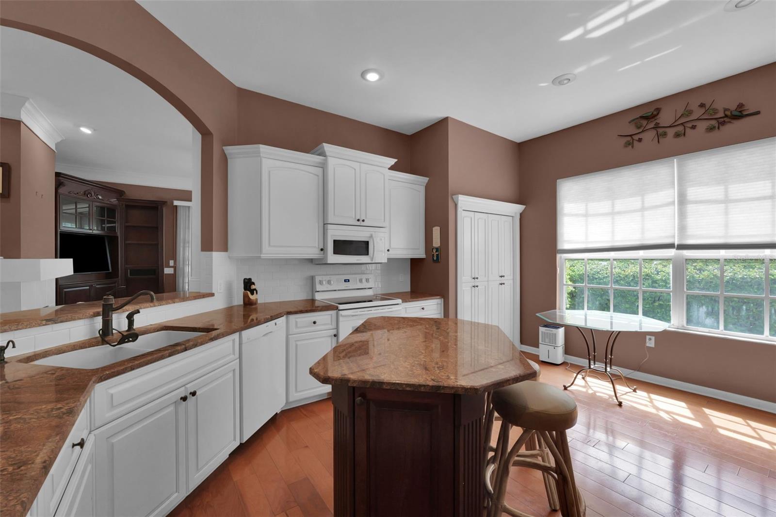 Image 9 of 35 For 3056 Shoal Creek Village Drive
