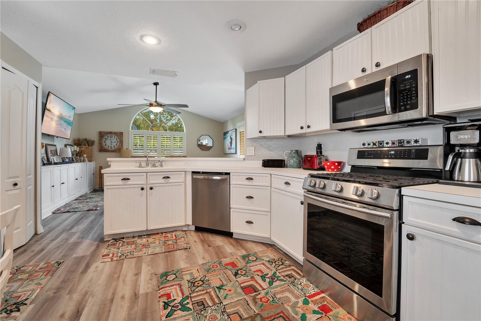 Image 13 of 68 For 5157 Sterling Manor Drive