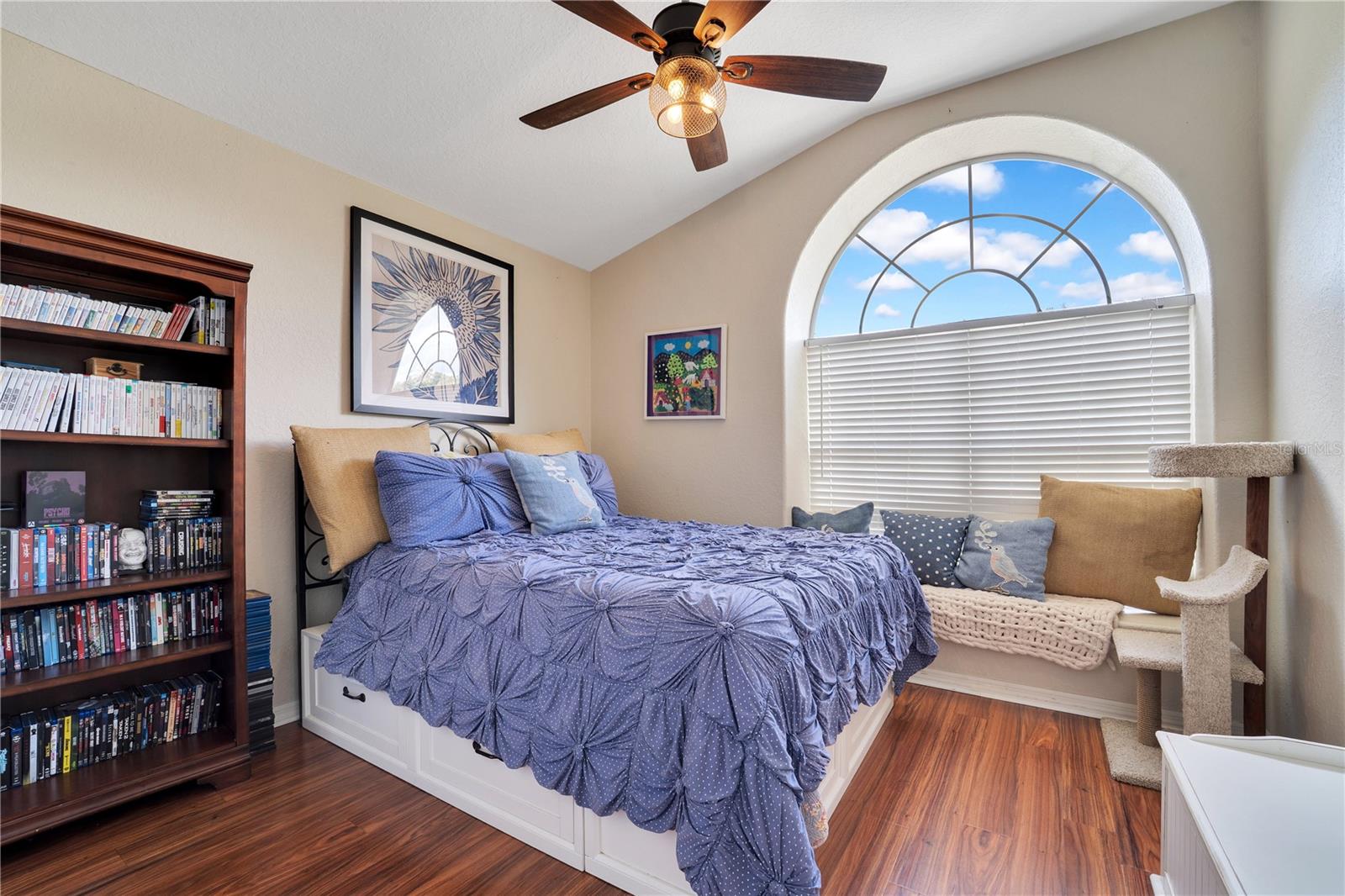 Image 23 of 68 For 5157 Sterling Manor Drive