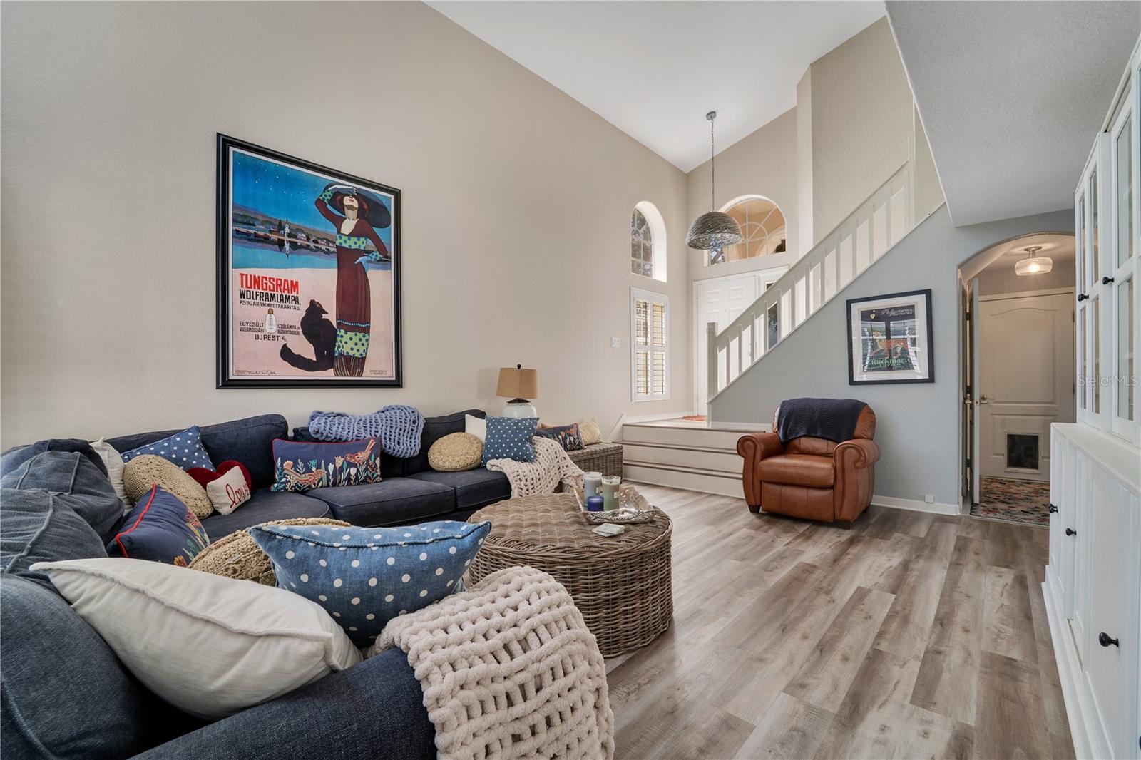 Image 8 of 68 For 5157 Sterling Manor Drive