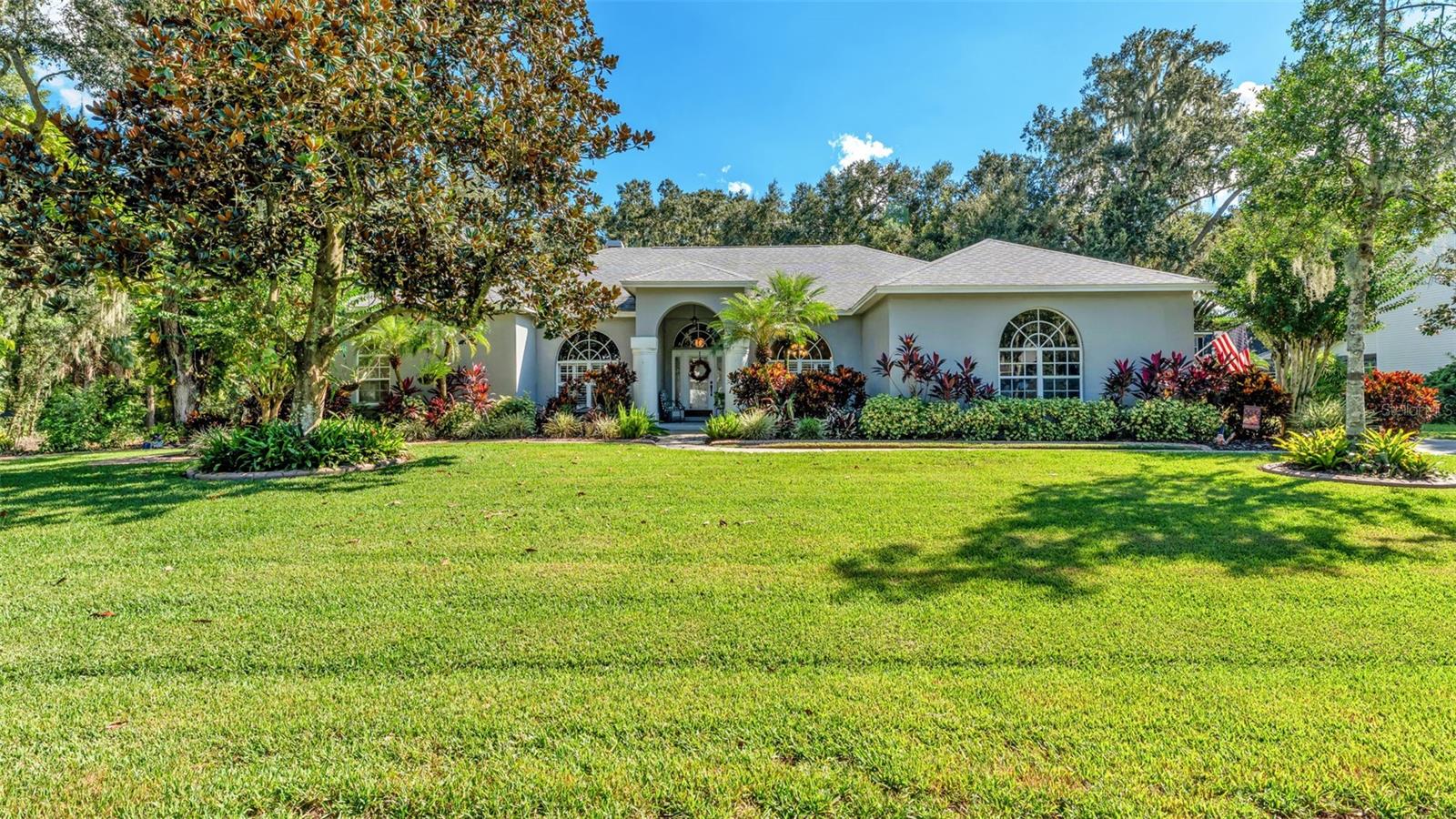 Details for 7265 Millbrook Oaks Drive, LAKELAND, FL 33813