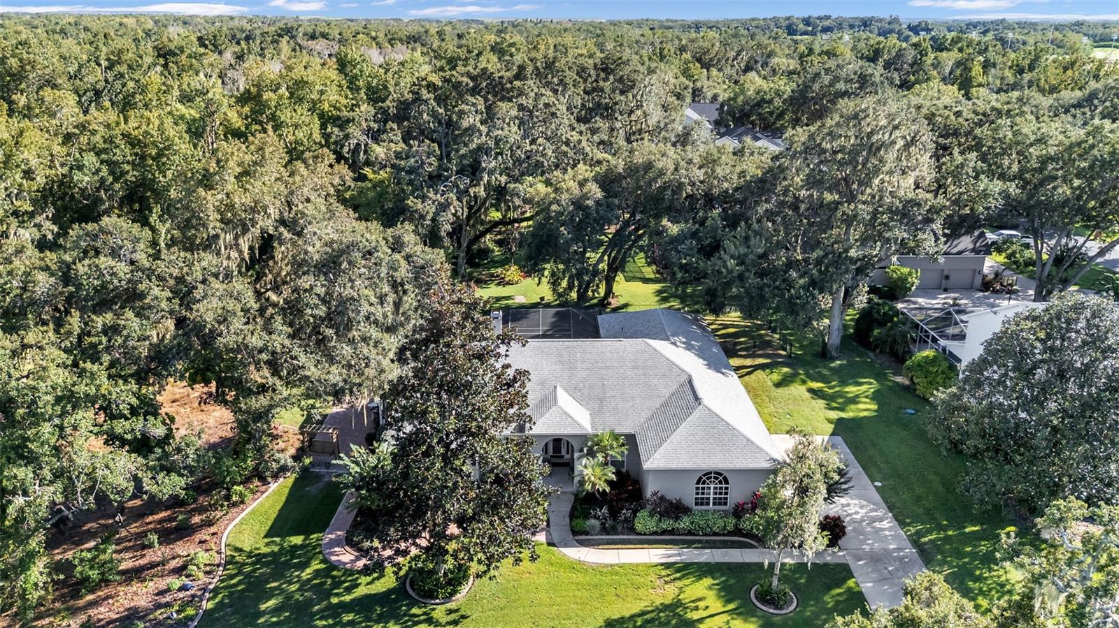 Image 64 of 71 For 7265 Millbrook Oaks Drive