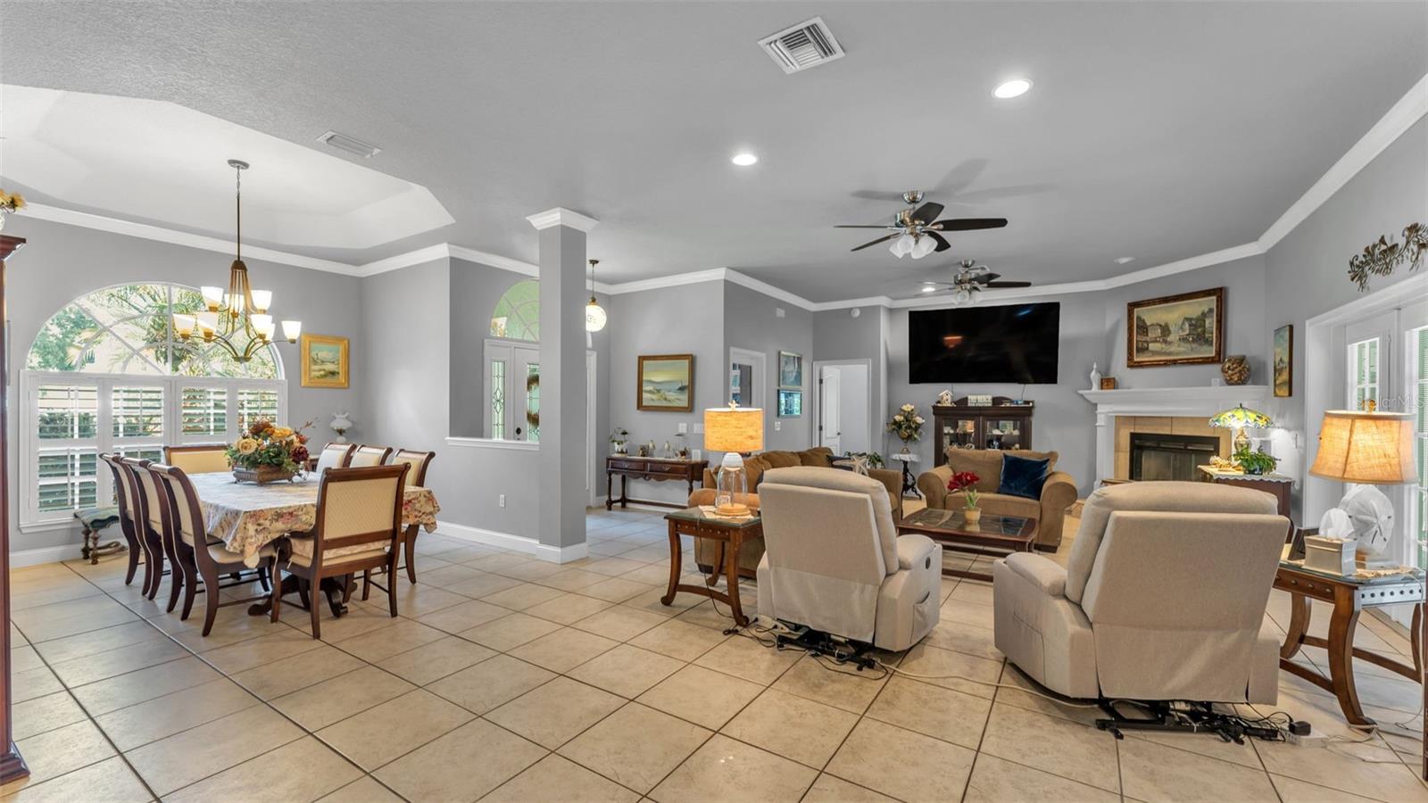 Image 9 of 71 For 7265 Millbrook Oaks Drive
