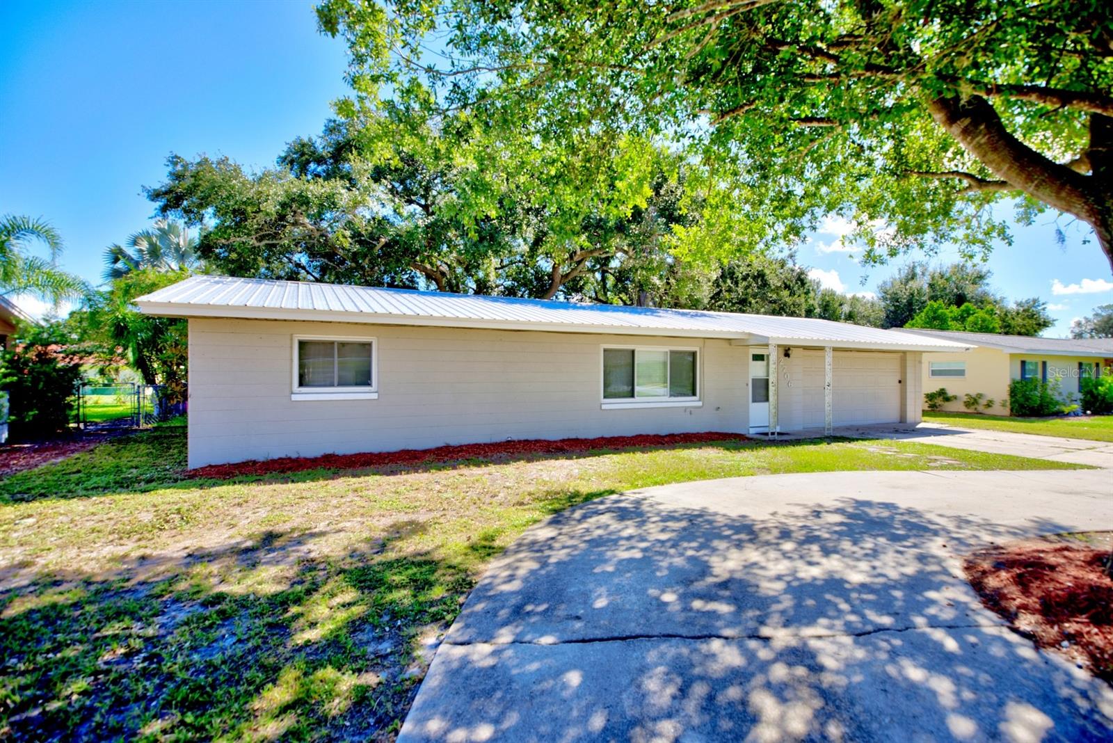 Image 2 of 30 For 2706 Kingswood Drive
