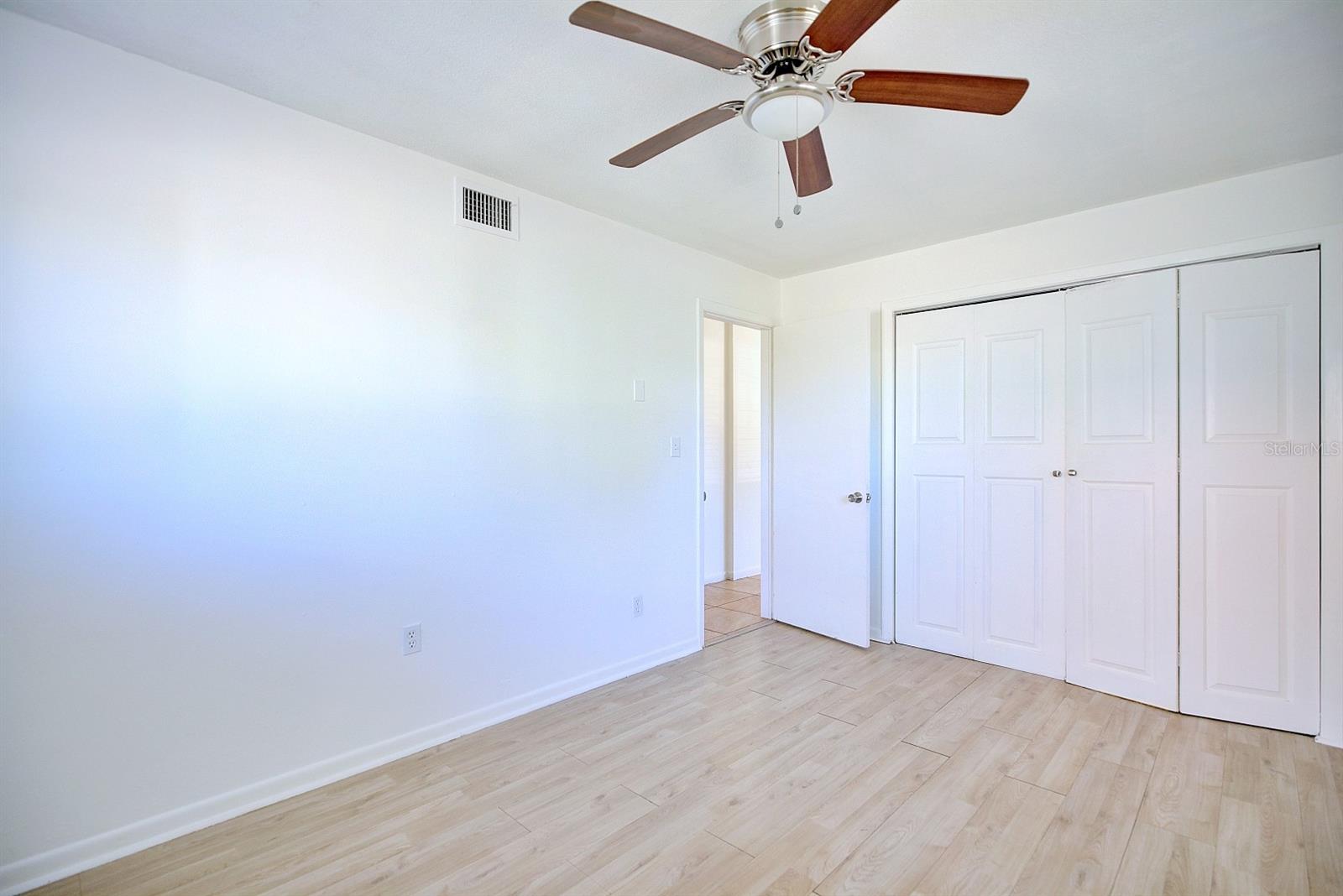 Image 21 of 30 For 2706 Kingswood Drive