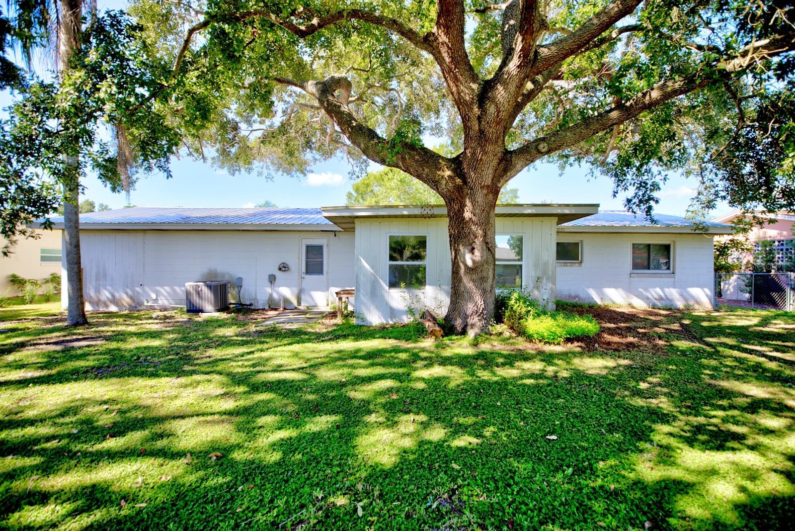 Image 26 of 30 For 2706 Kingswood Drive