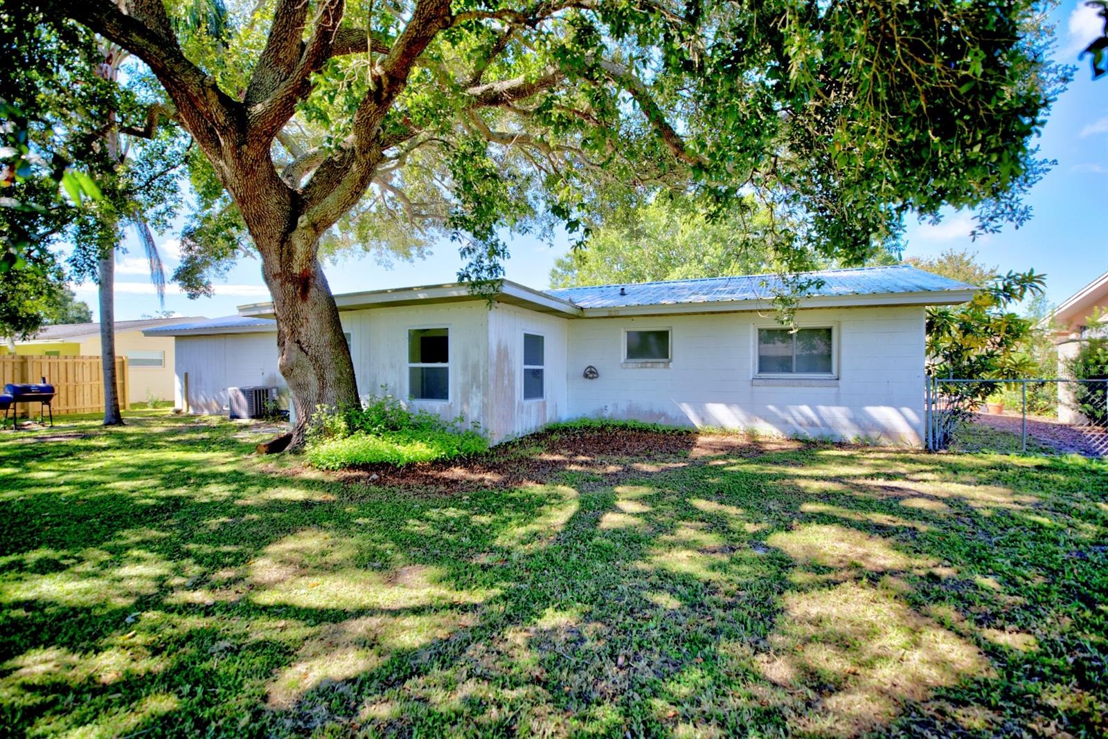 Image 27 of 30 For 2706 Kingswood Drive