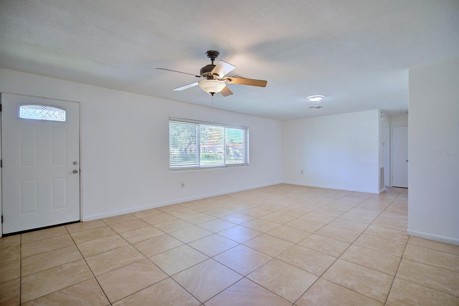 Image 6 of 30 For 2706 Kingswood Drive
