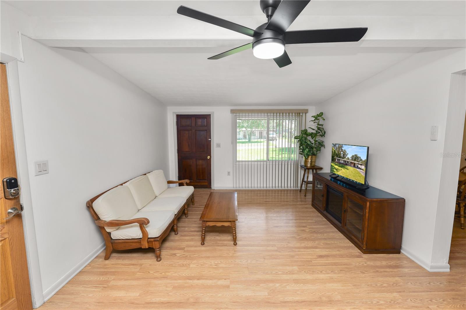 Image 7 of 30 For 4070 Willow Oak Road