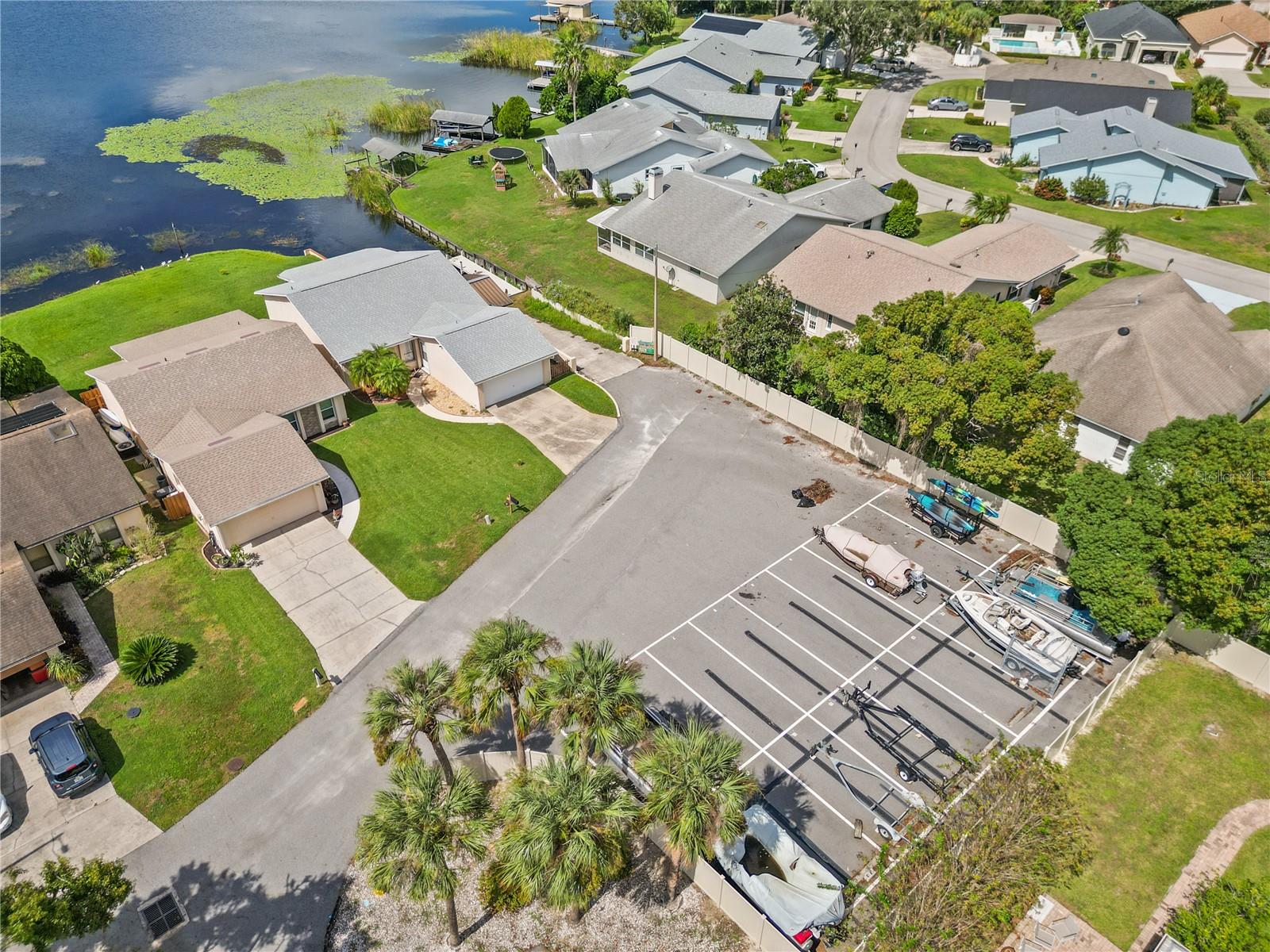 Image 34 of 37 For 4304 Larrys Lagoon