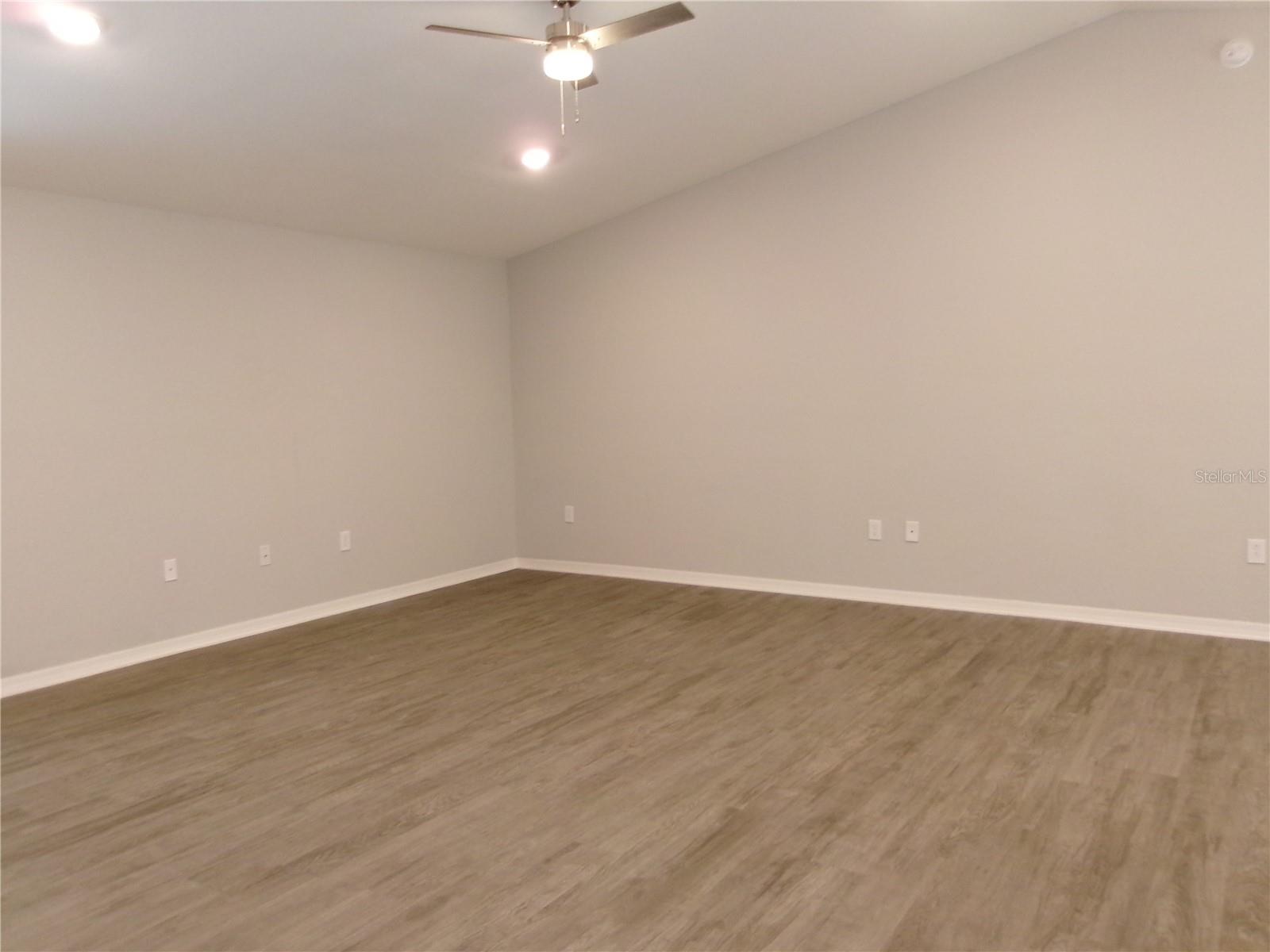 Image 15 of 26 For 1247 Mezzavalle Way