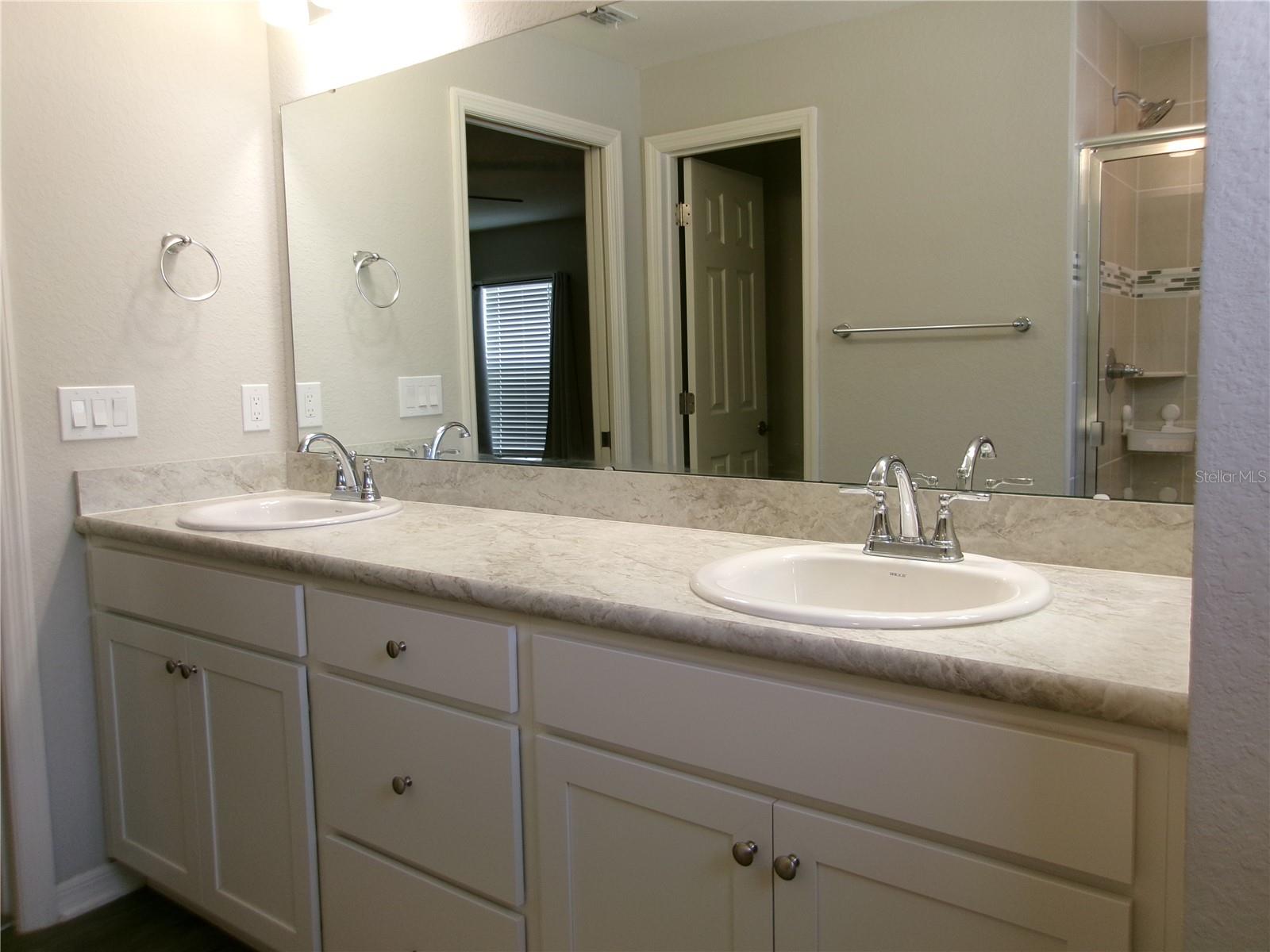 Image 23 of 26 For 1247 Mezzavalle Way