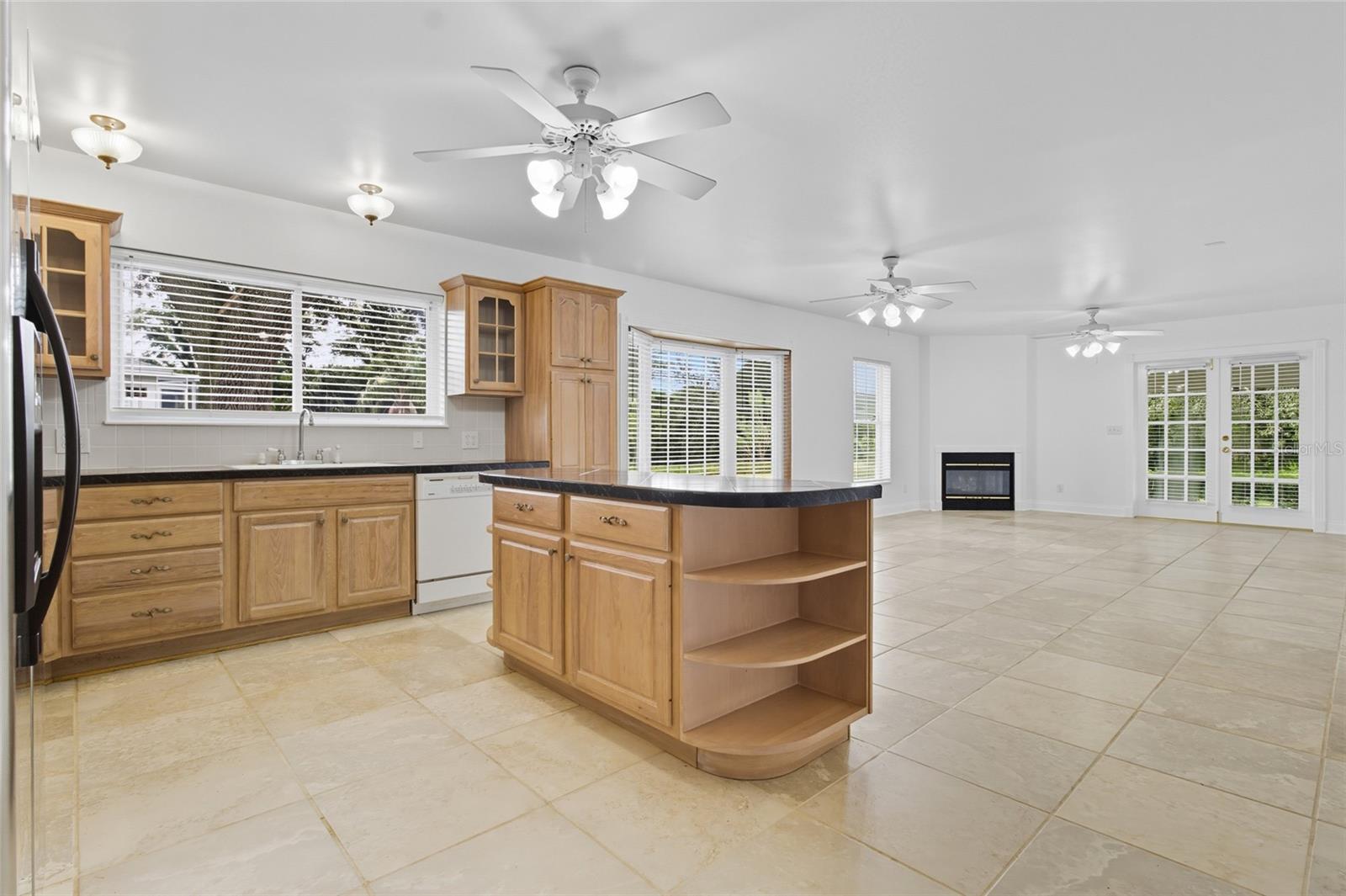 Image 7 of 46 For 320 Starr Ridge Drive