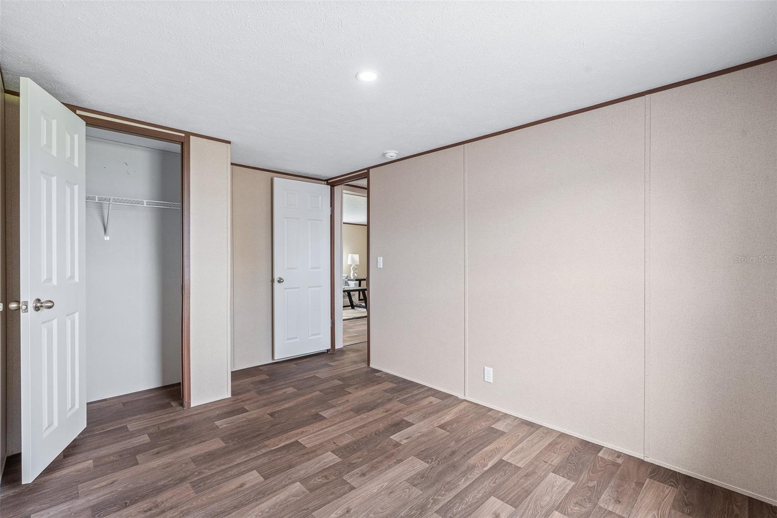 Image 27 of 35 For 8150 Cherokee Road