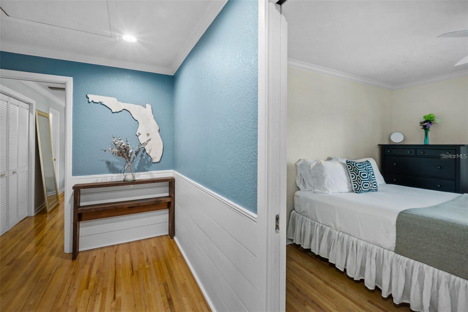 Image 7 of 24 For 2014 8th Terrace Se