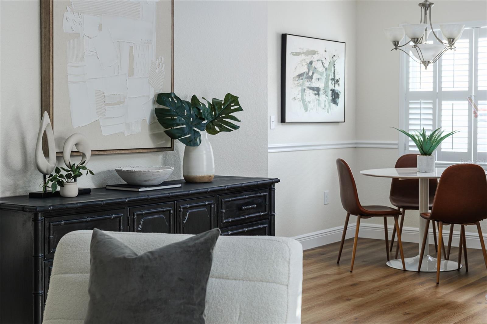 Image 9 of 29 For 6610 Crescent Loop