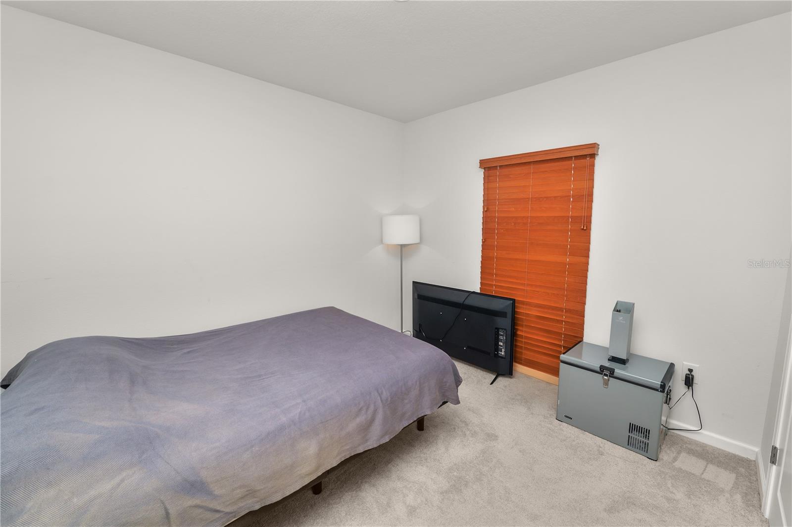 Image 28 of 35 For 913 Eagle Rock Terrace