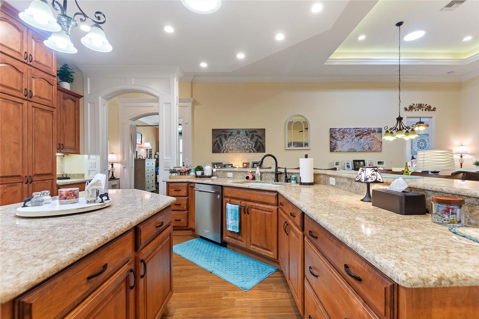 Image 31 of 55 For 416 Motorcoach Drive S