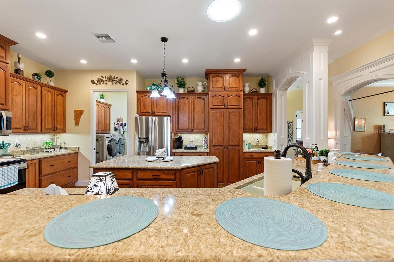 Image 33 of 55 For 416 Motorcoach Drive S