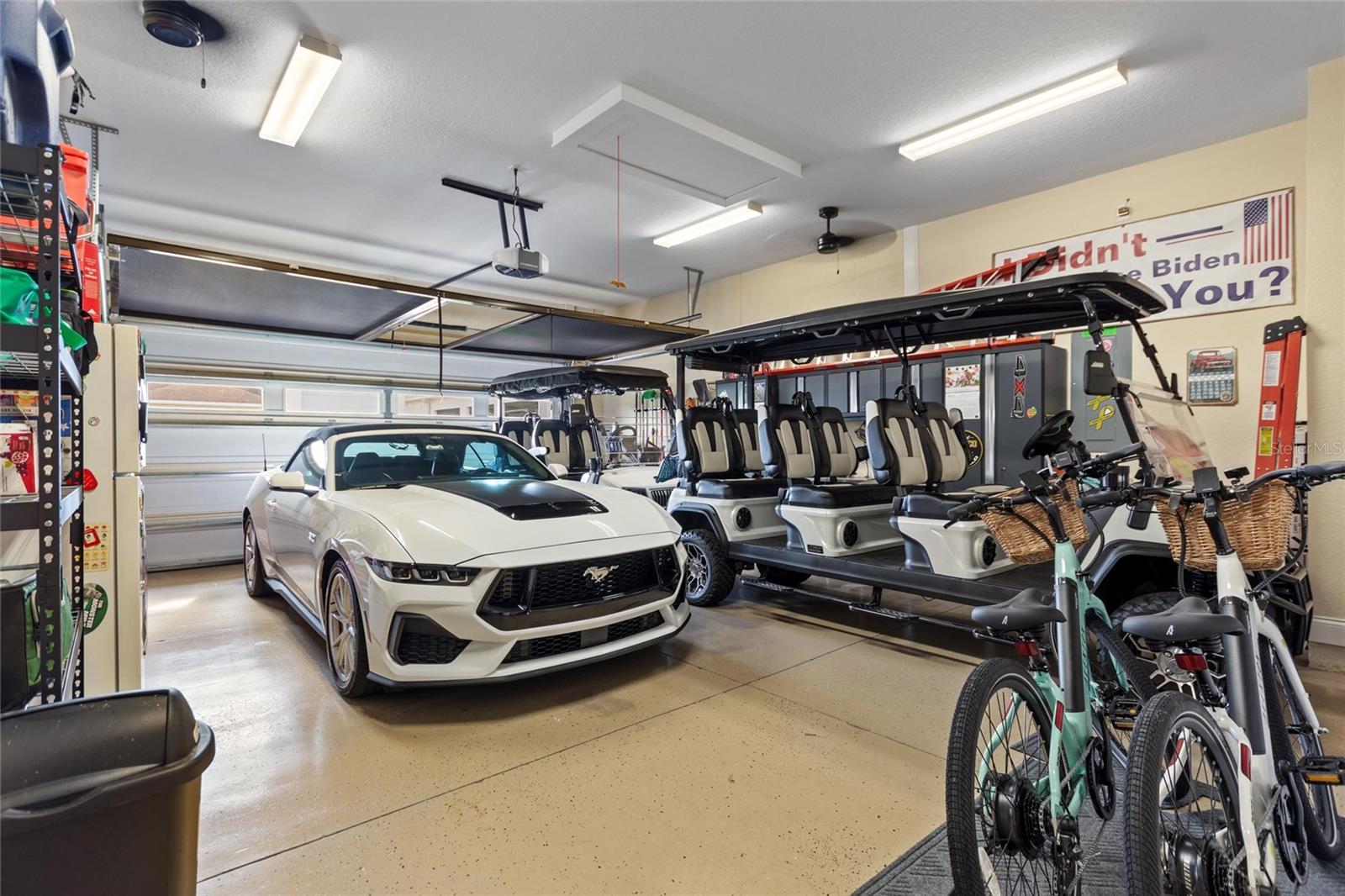 Image 55 of 55 For 416 Motorcoach Drive S