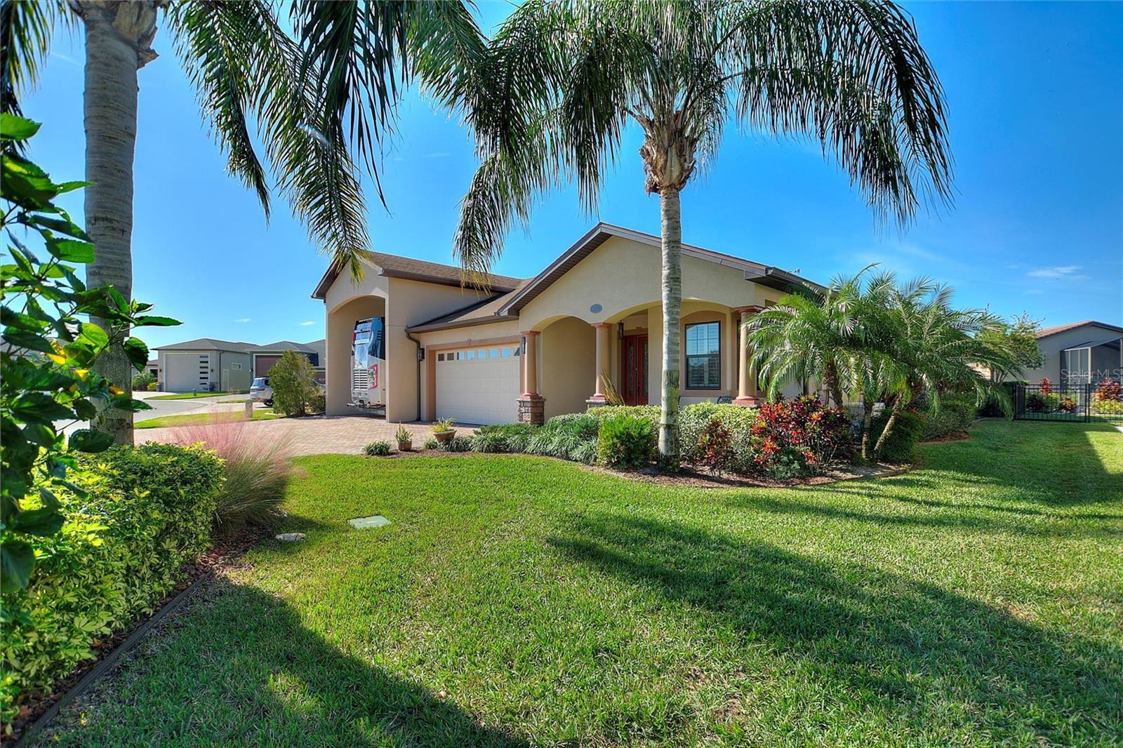 Image 11 of 61 For 520 Homecoming Way