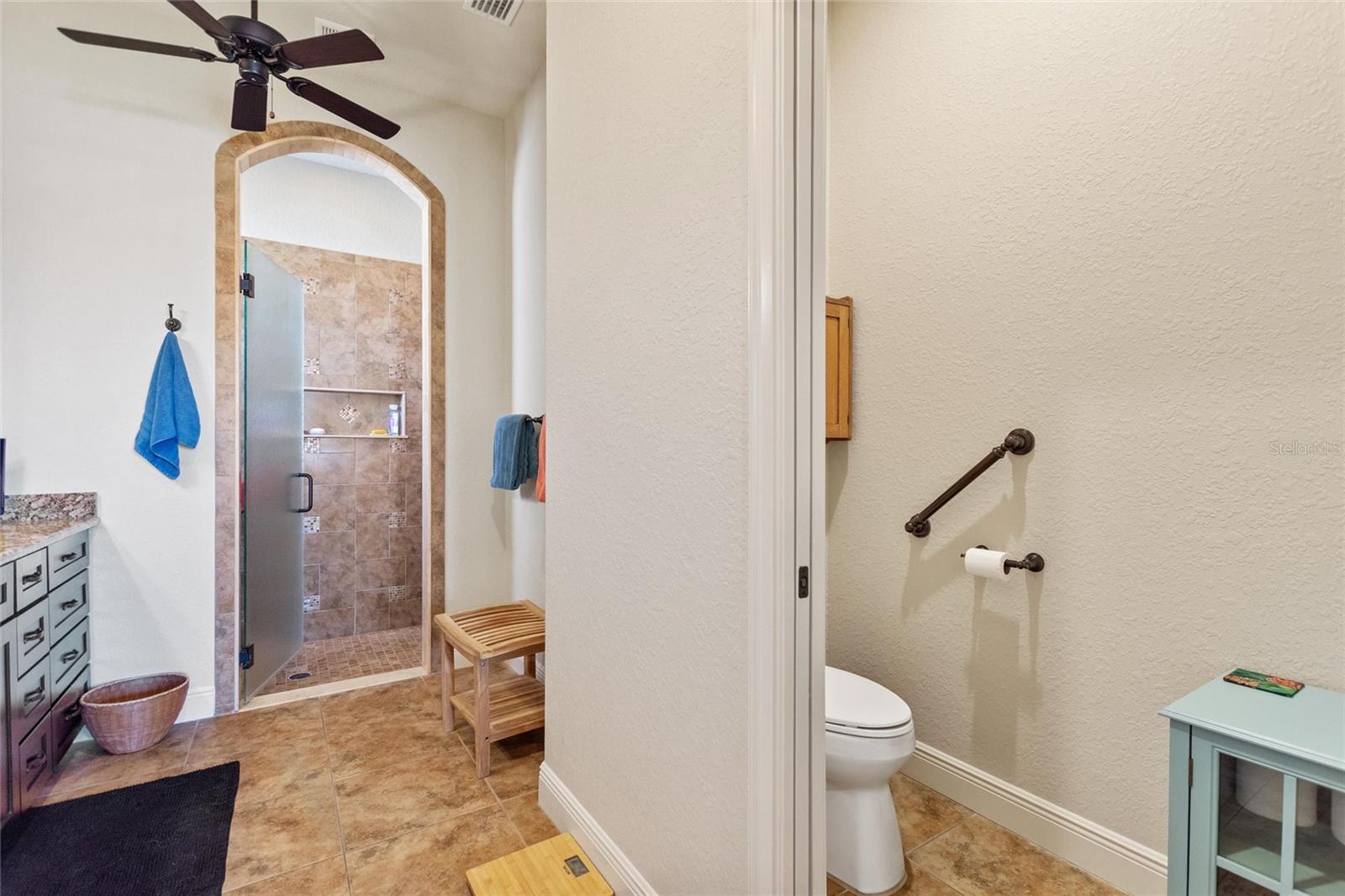 Image 30 of 61 For 520 Homecoming Way