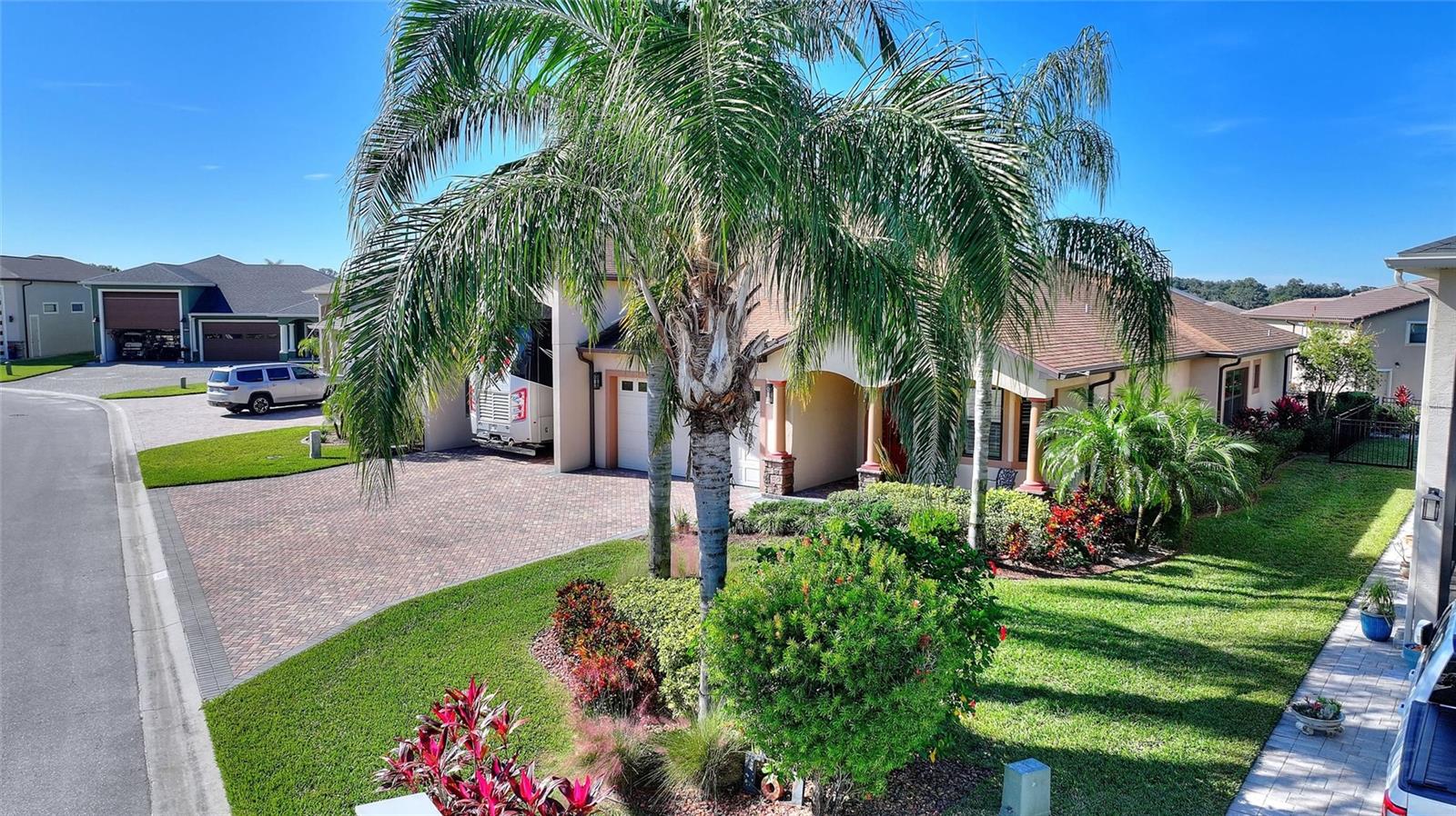 Image 4 of 61 For 520 Homecoming Way