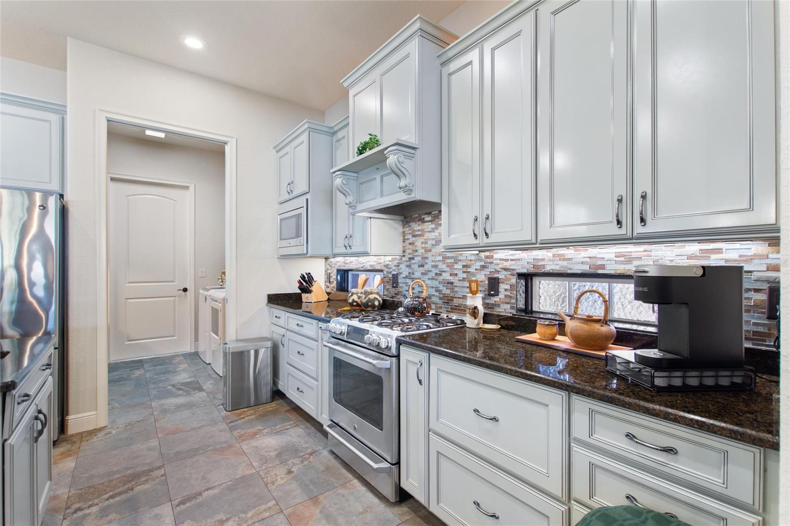 Image 49 of 61 For 520 Homecoming Way