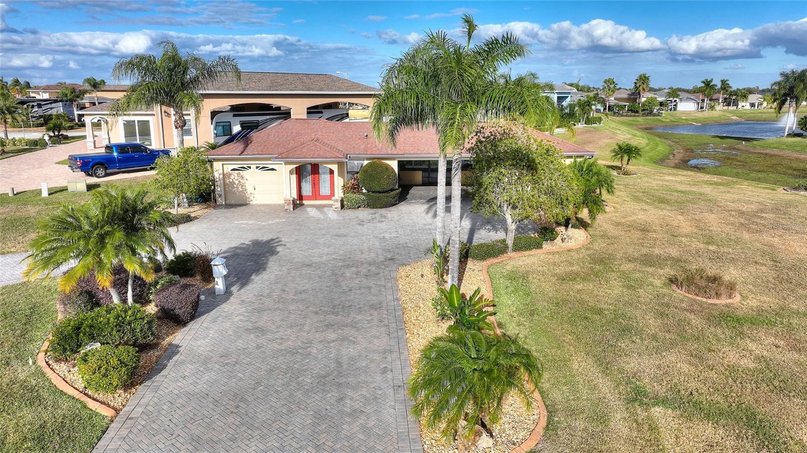 Image 10 of 57 For 561 Meandering Way