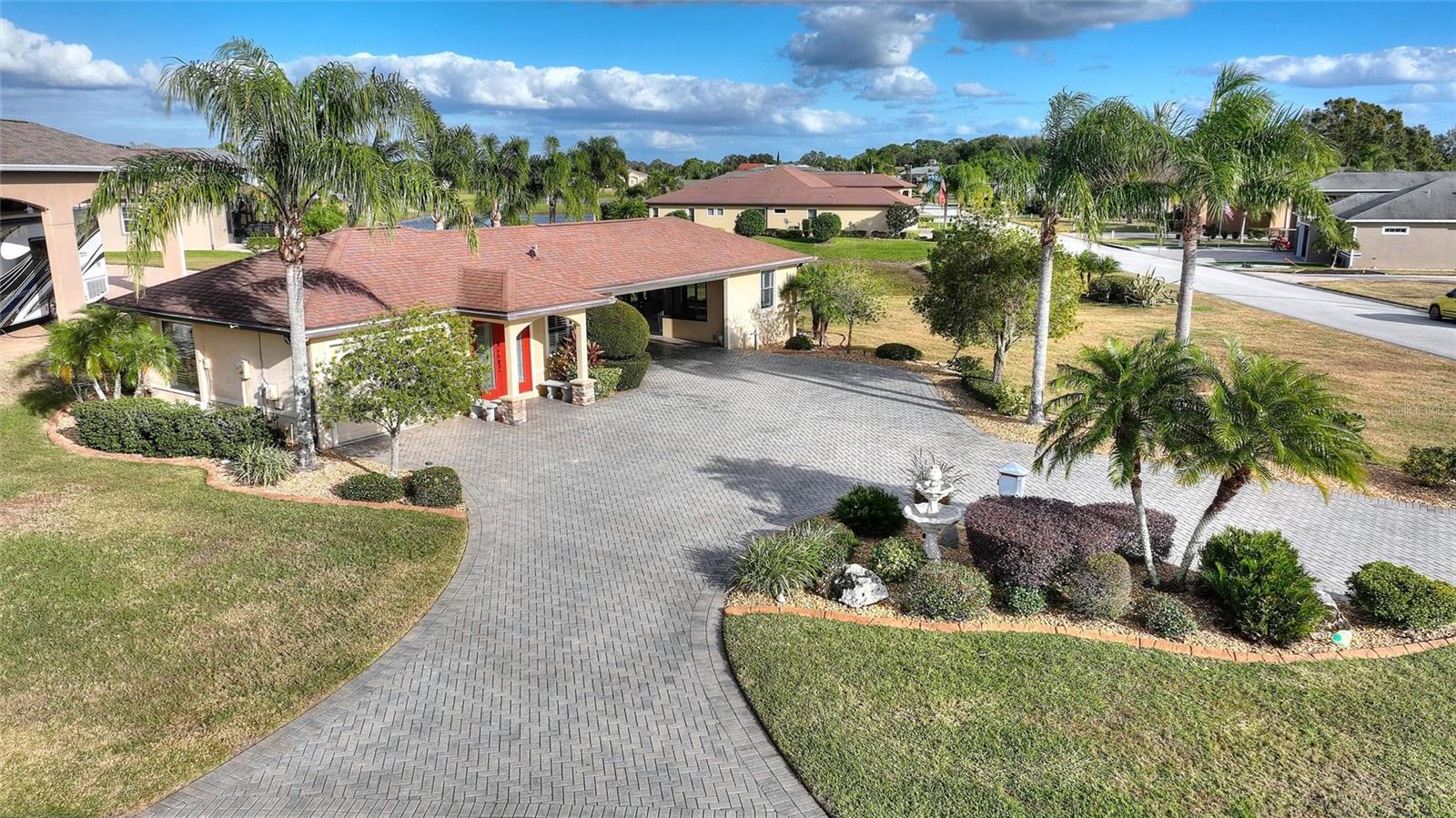 Image 11 of 57 For 561 Meandering Way