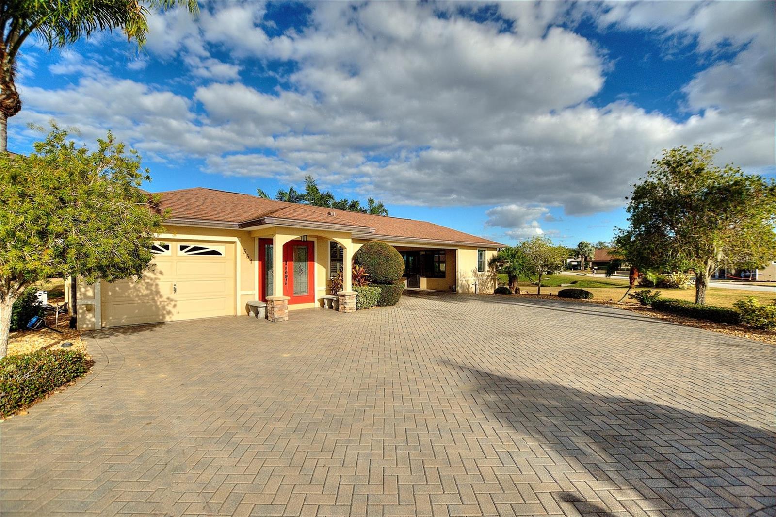 Image 3 of 57 For 561 Meandering Way