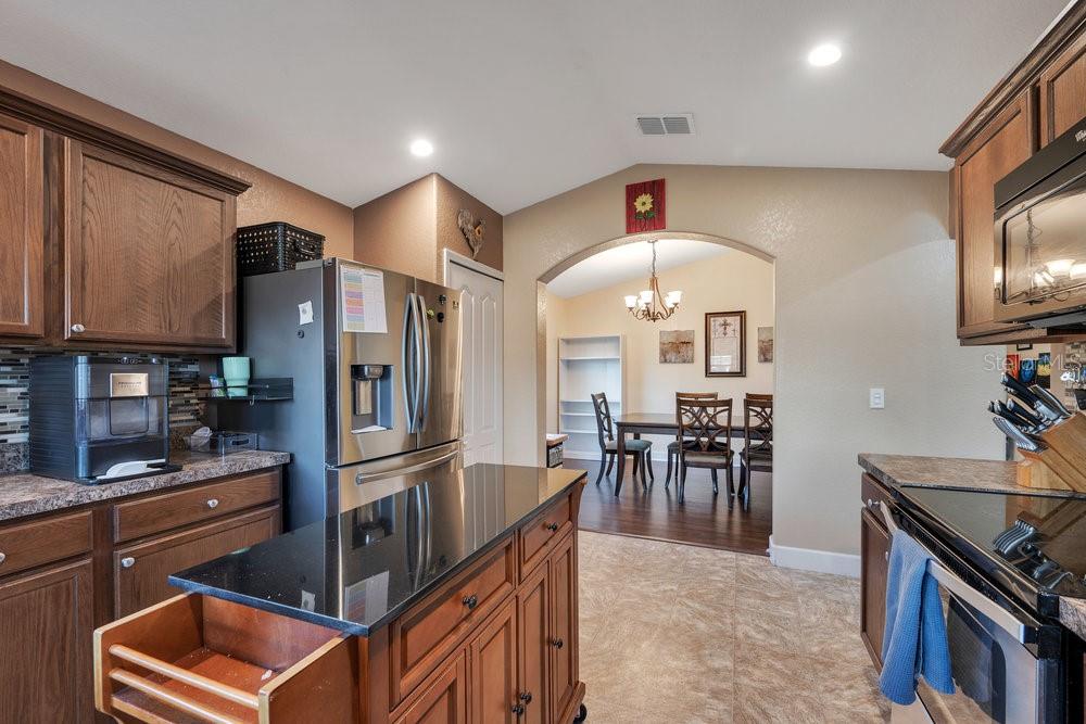 Image 13 of 36 For 6330 Silver Leaf Lane