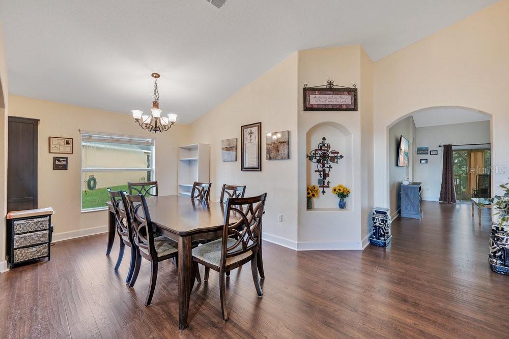 Image 8 of 36 For 6330 Silver Leaf Lane