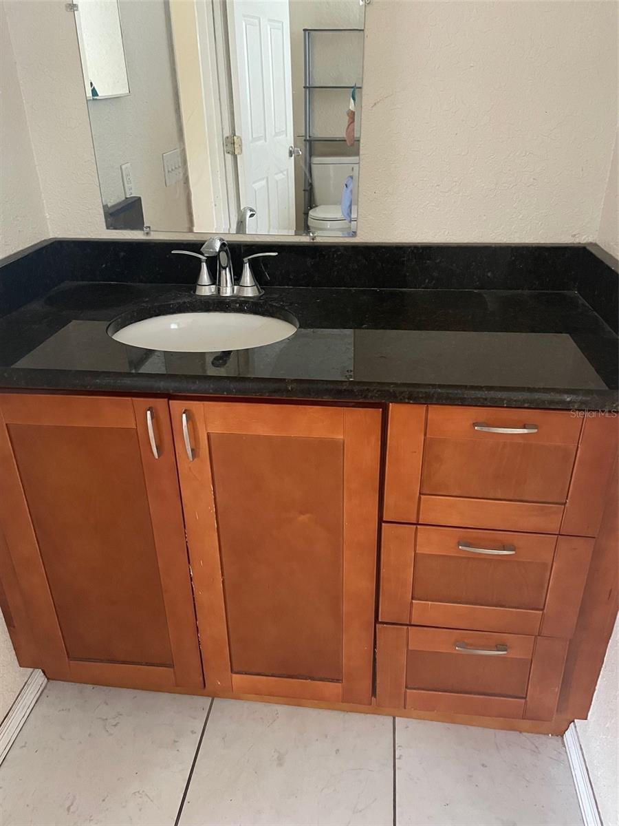 Image 11 of 16 For 217 Main Street