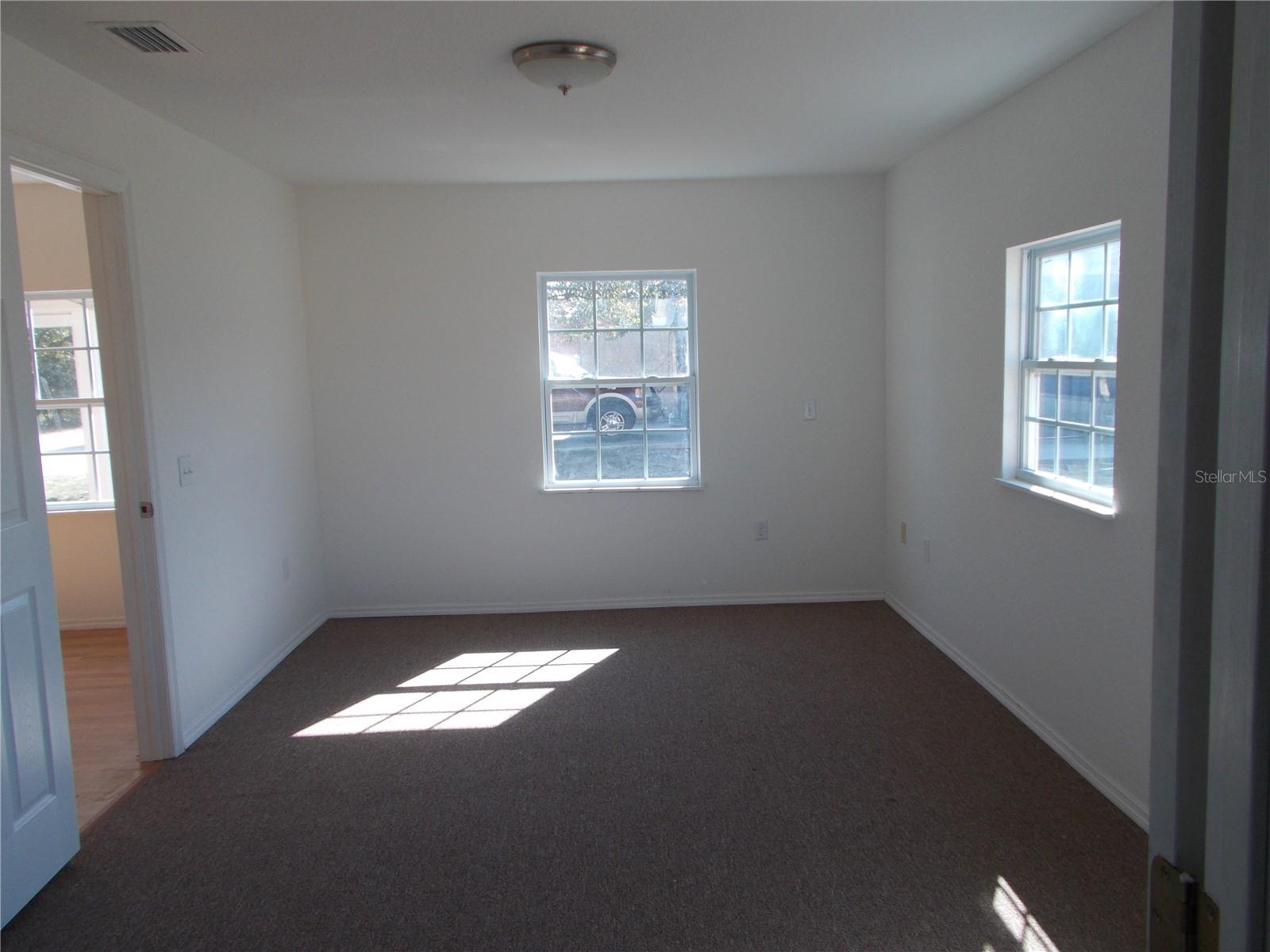 Image 9 of 16 For 217 Main Street