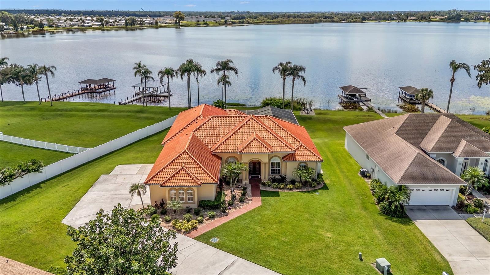 Details for 272 Ruby Lake Lane, WINTER HAVEN, FL 33884