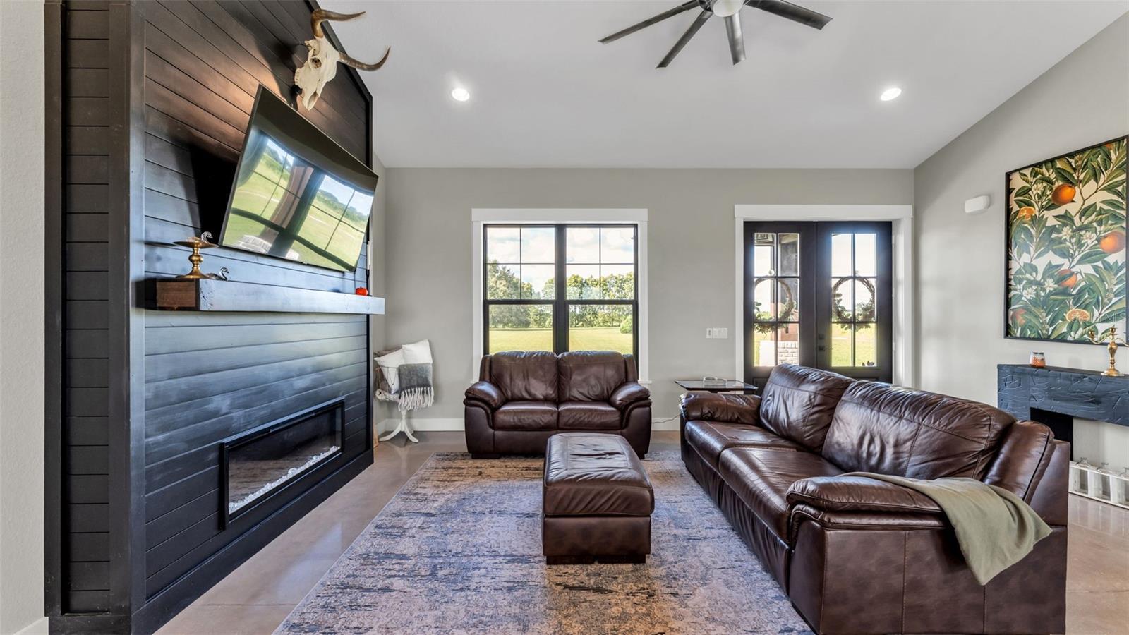 Image 11 of 48 For 7479 Cox Road