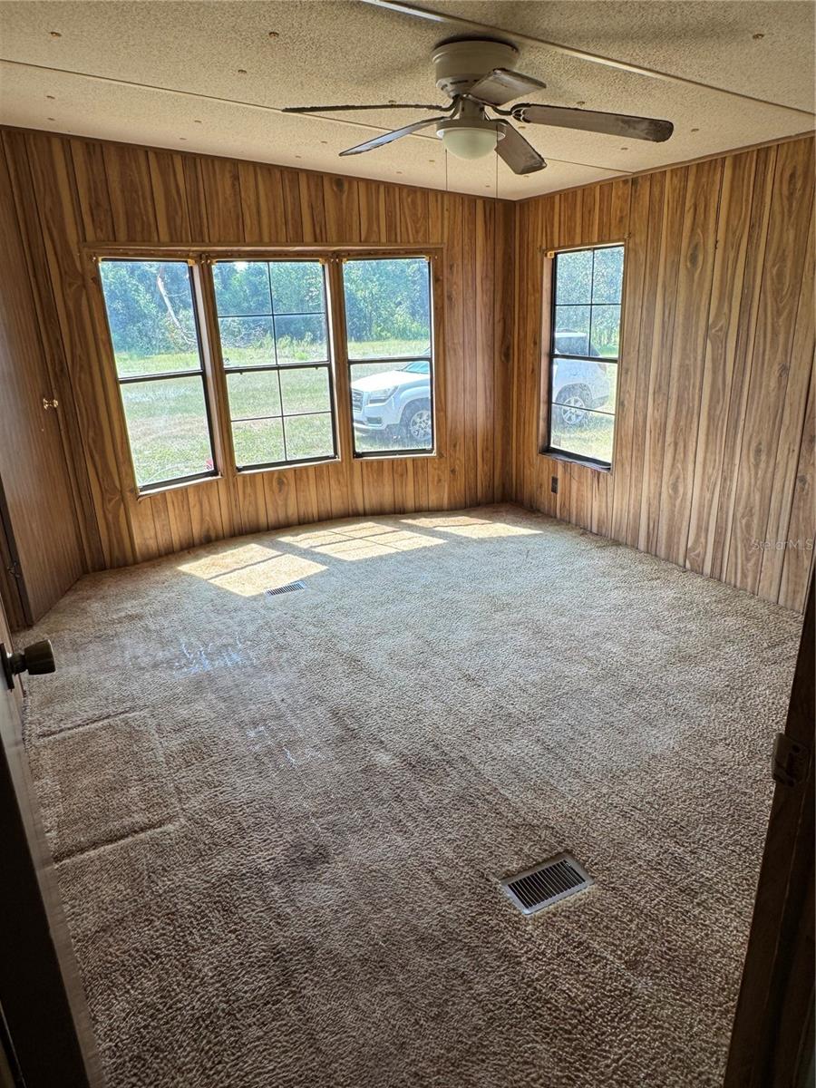 Image 14 of 79 For 6001 185th Road