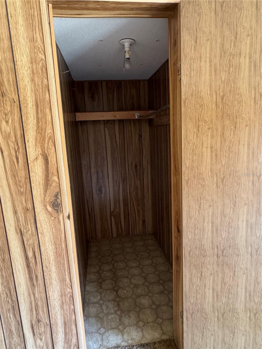 Image 15 of 79 For 6001 185th Road