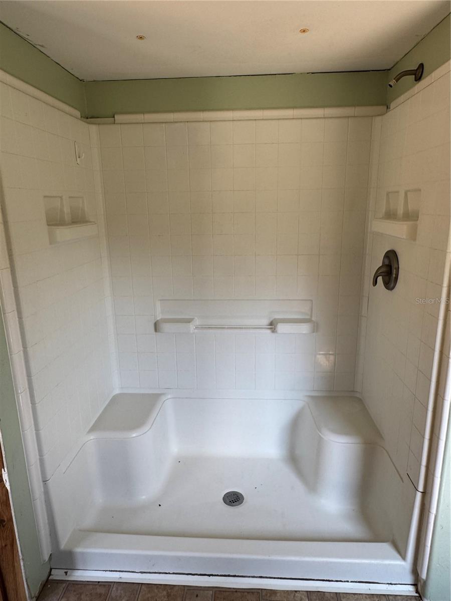 Image 17 of 79 For 6001 185th Road