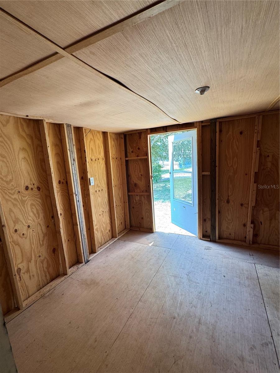 Image 31 of 79 For 6001 185th Road