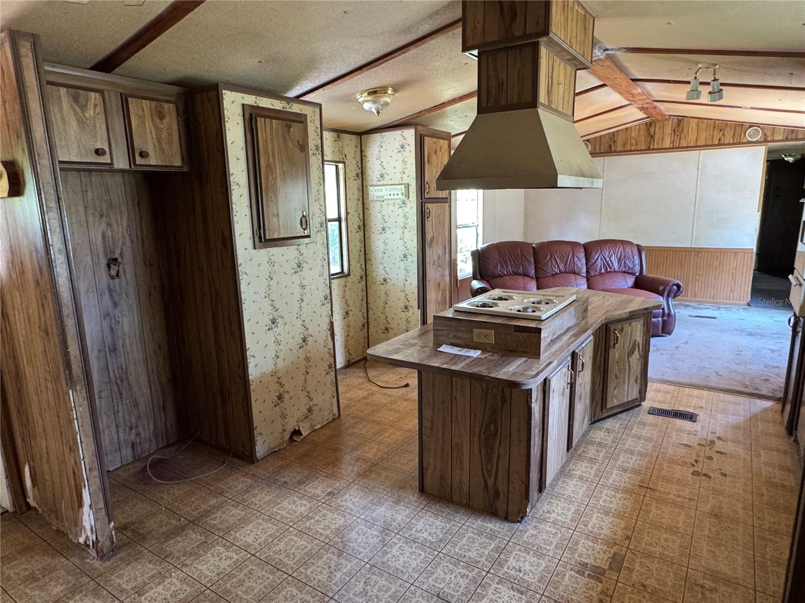 Image 41 of 79 For 6001 185th Road